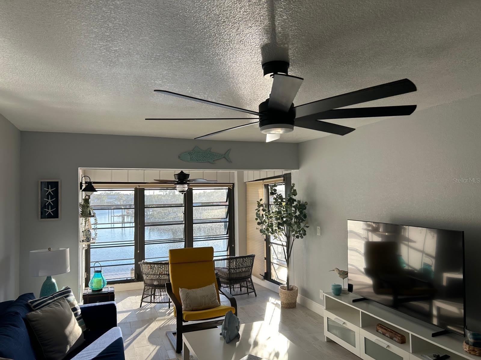 1008 APOLLO BEACH Boulevard – photo 5