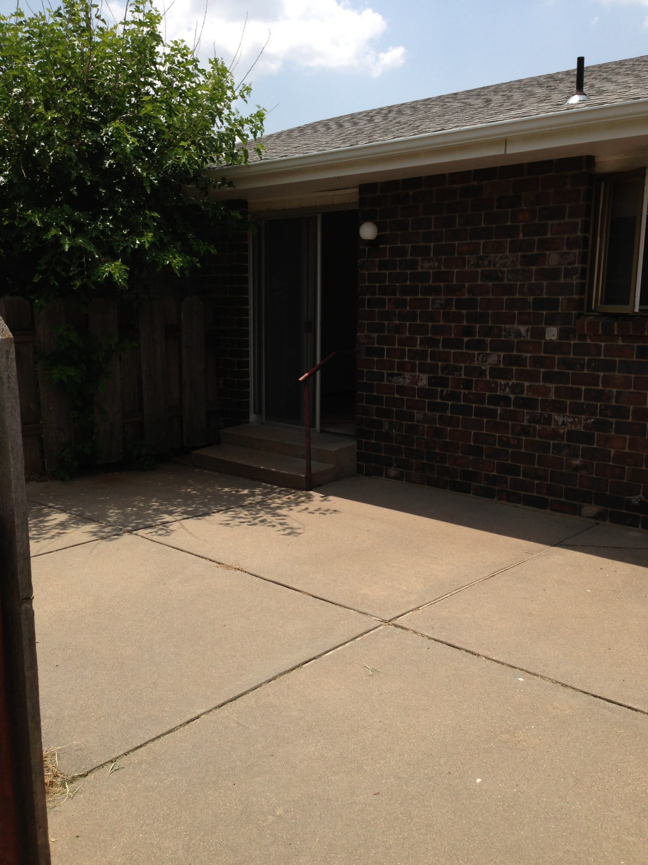 605 N. Humbolt – photo 2
