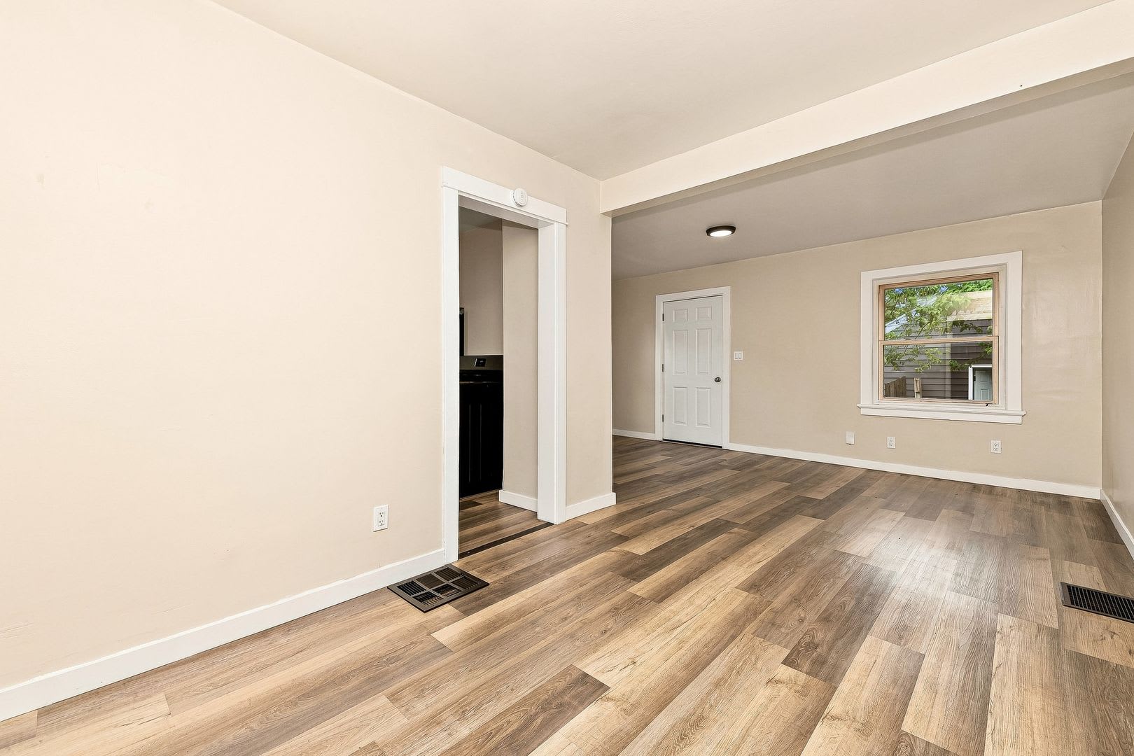 2902 Whittier Ave 1502 Ewalt Ave – photo 5