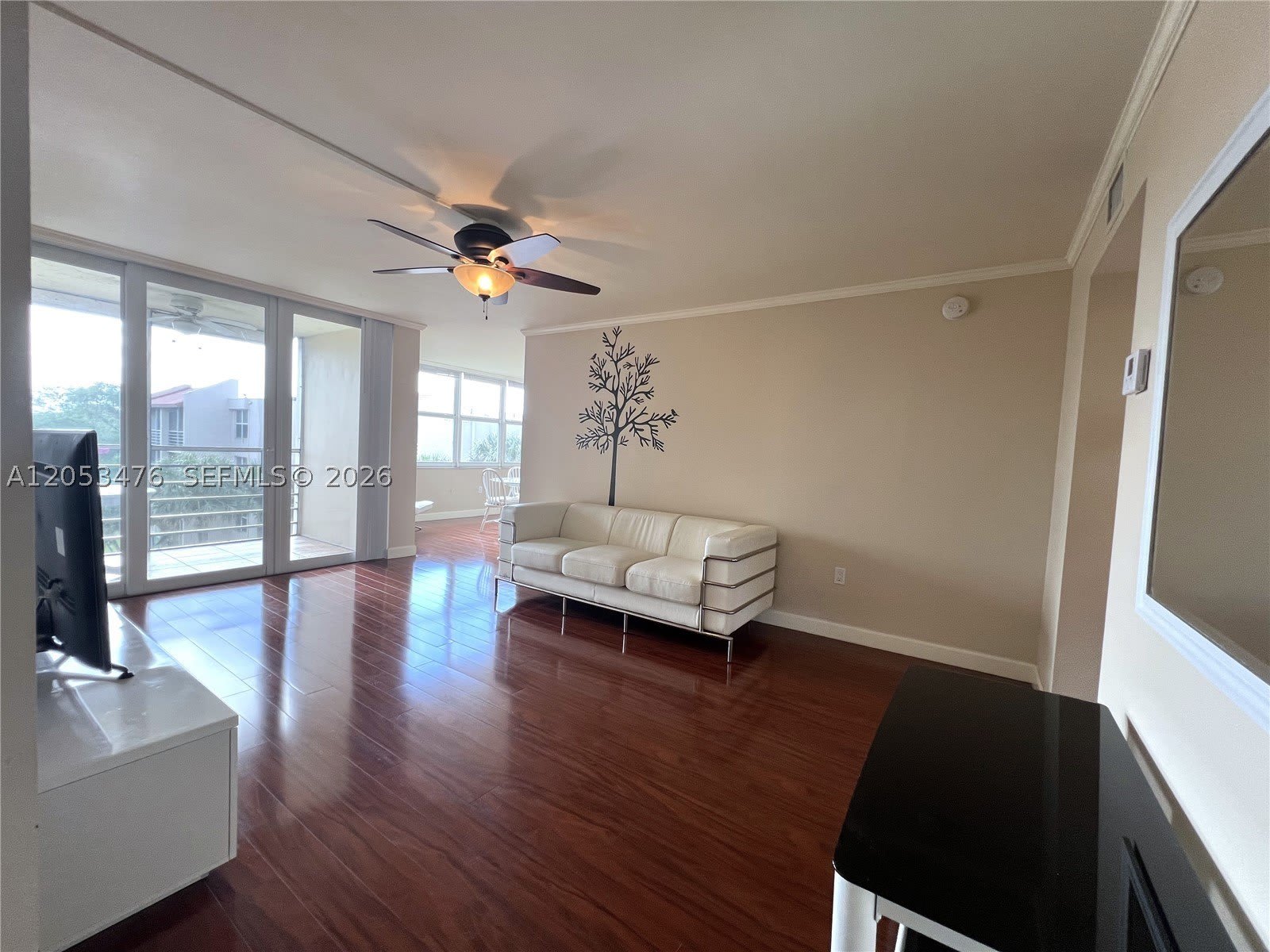 9451 Evergreen Pl – photo 1