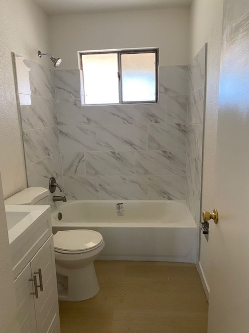 FRESH REMODEL and LARGE YARD! – photo 4