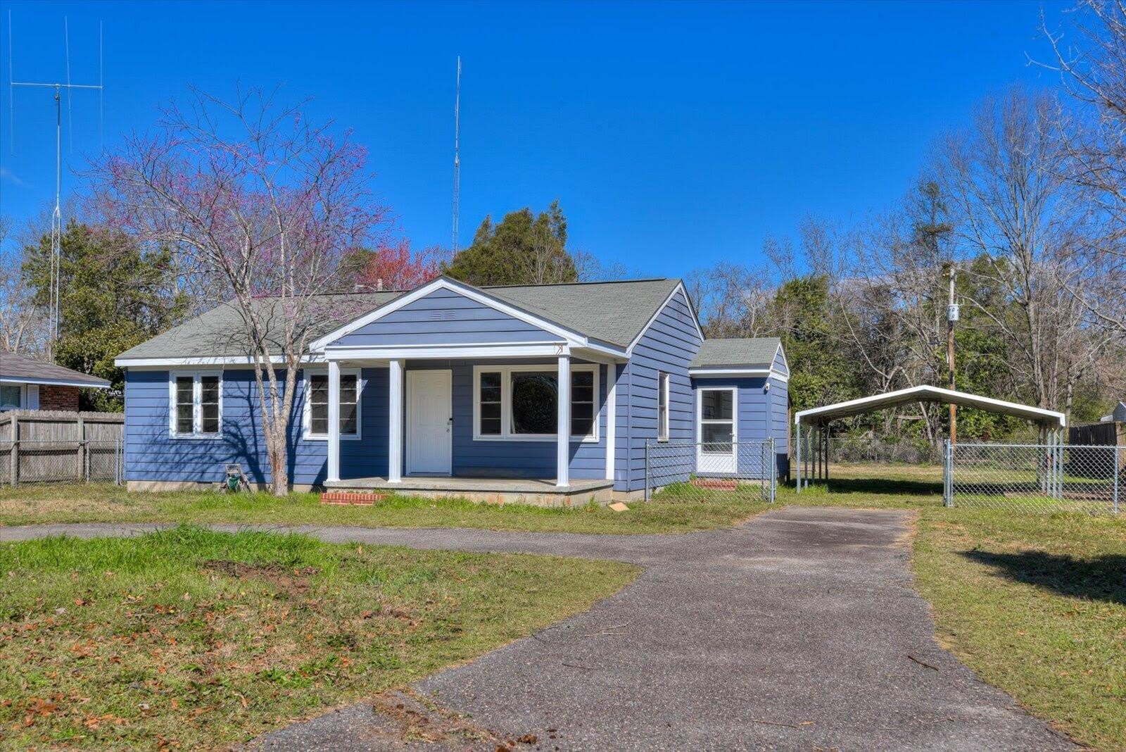 302 Burgess Drive – photo 3