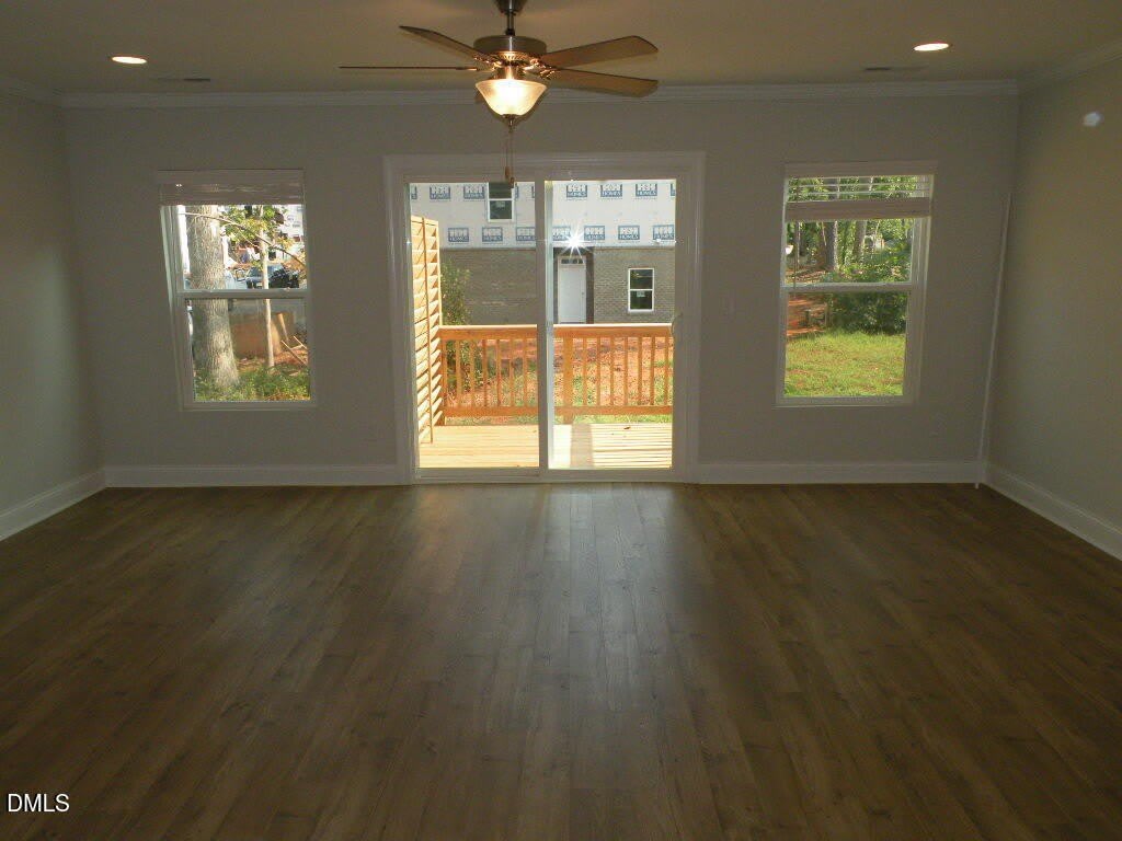328 Page Square Drive – photo 5