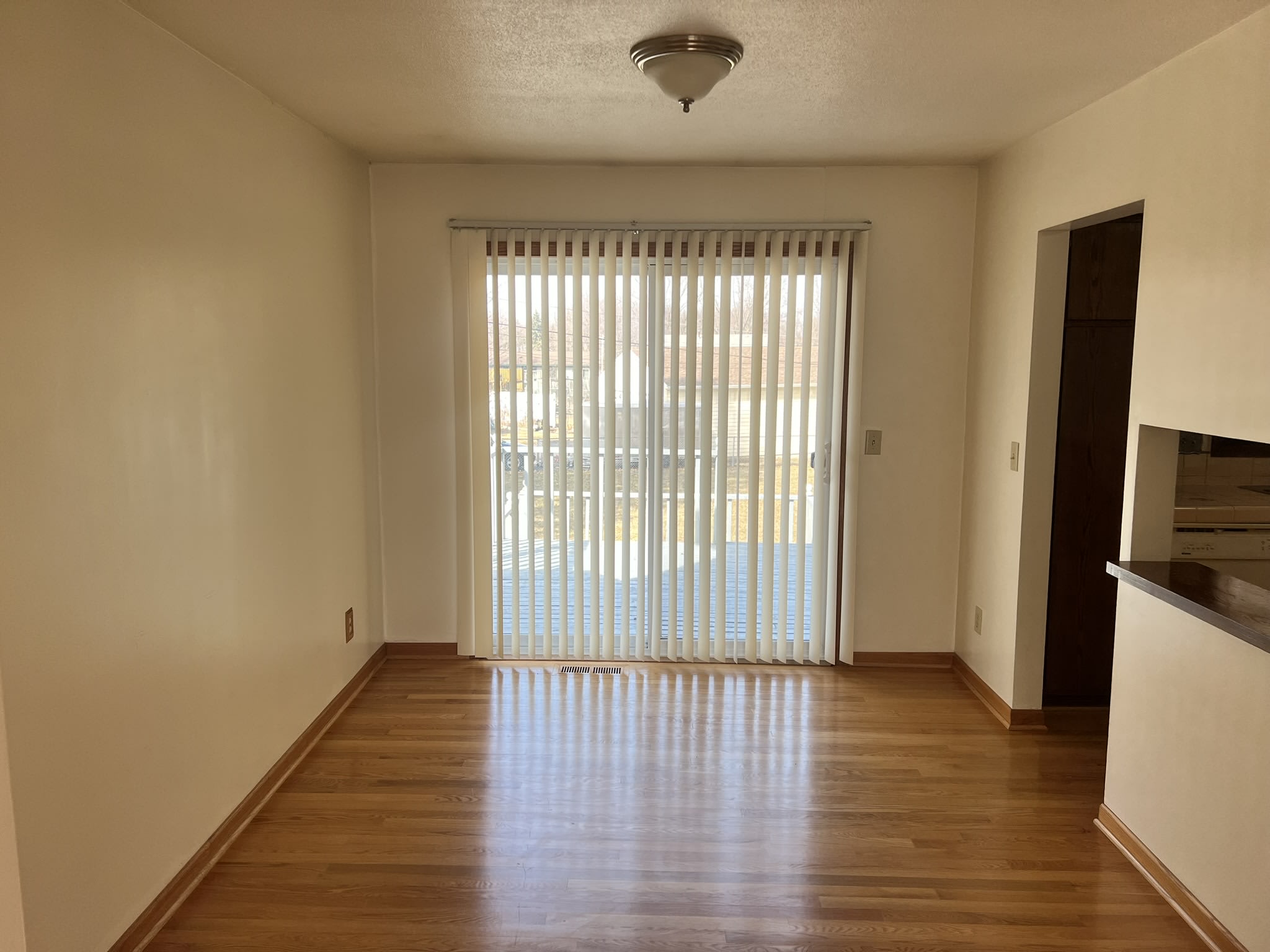 7225 168th Street West – photo 3