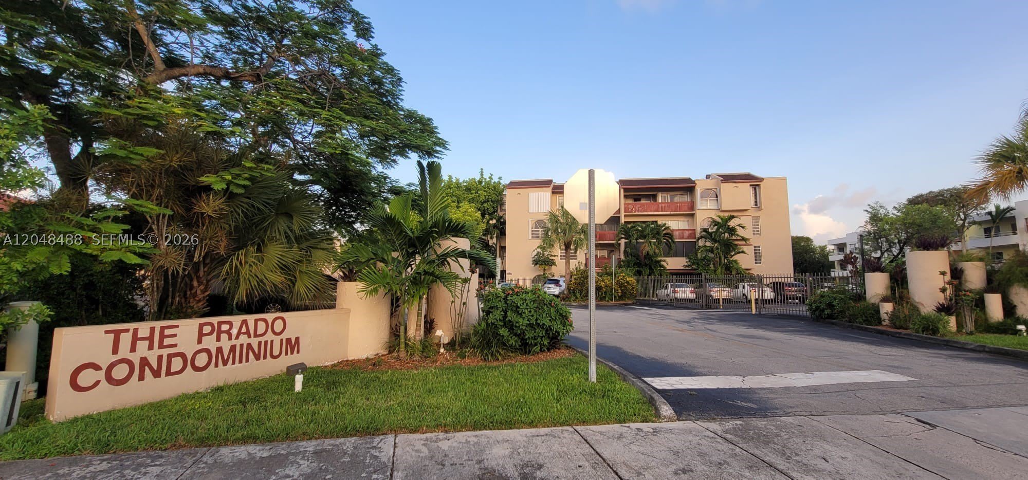 10641 Sw 108Th Ave – photo 1