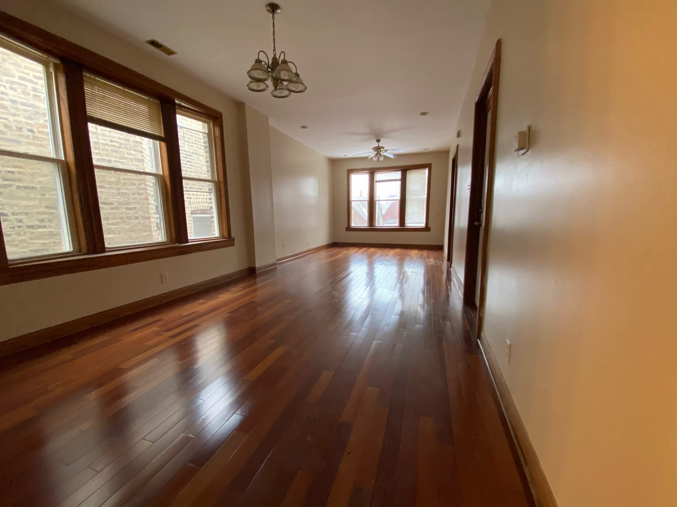 5619 S. WOOD 2 – photo 1