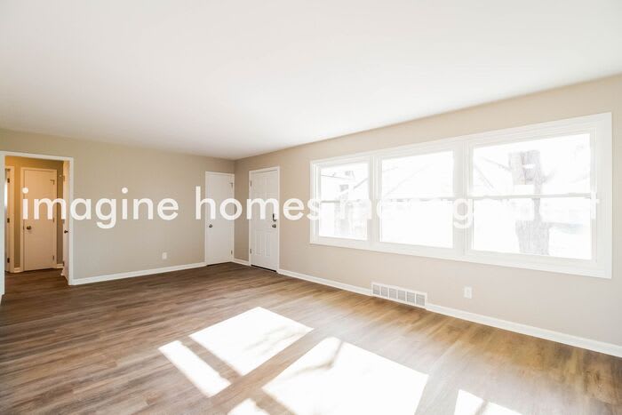 6126 Thole Road – photo 3
