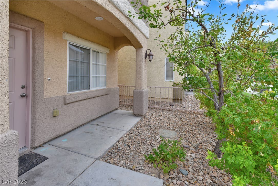 9905 MUSTANG CREEK Way – photo 3