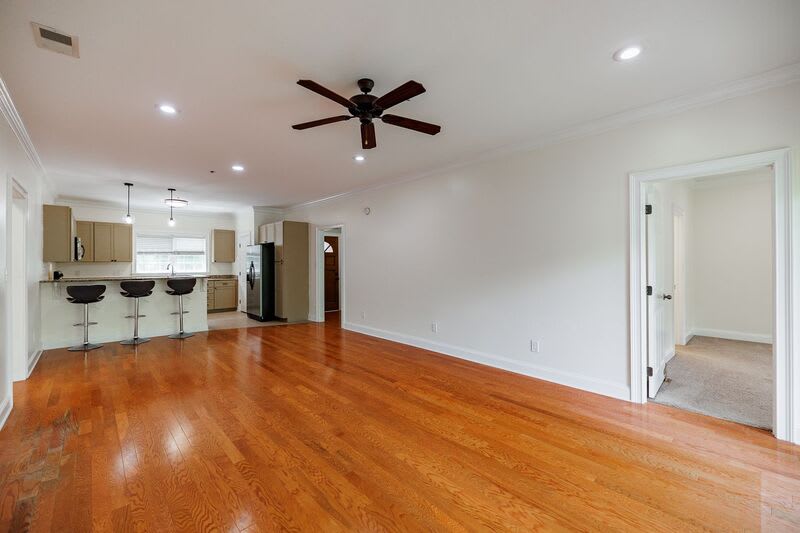350 Wood Lake Dr – photo 4