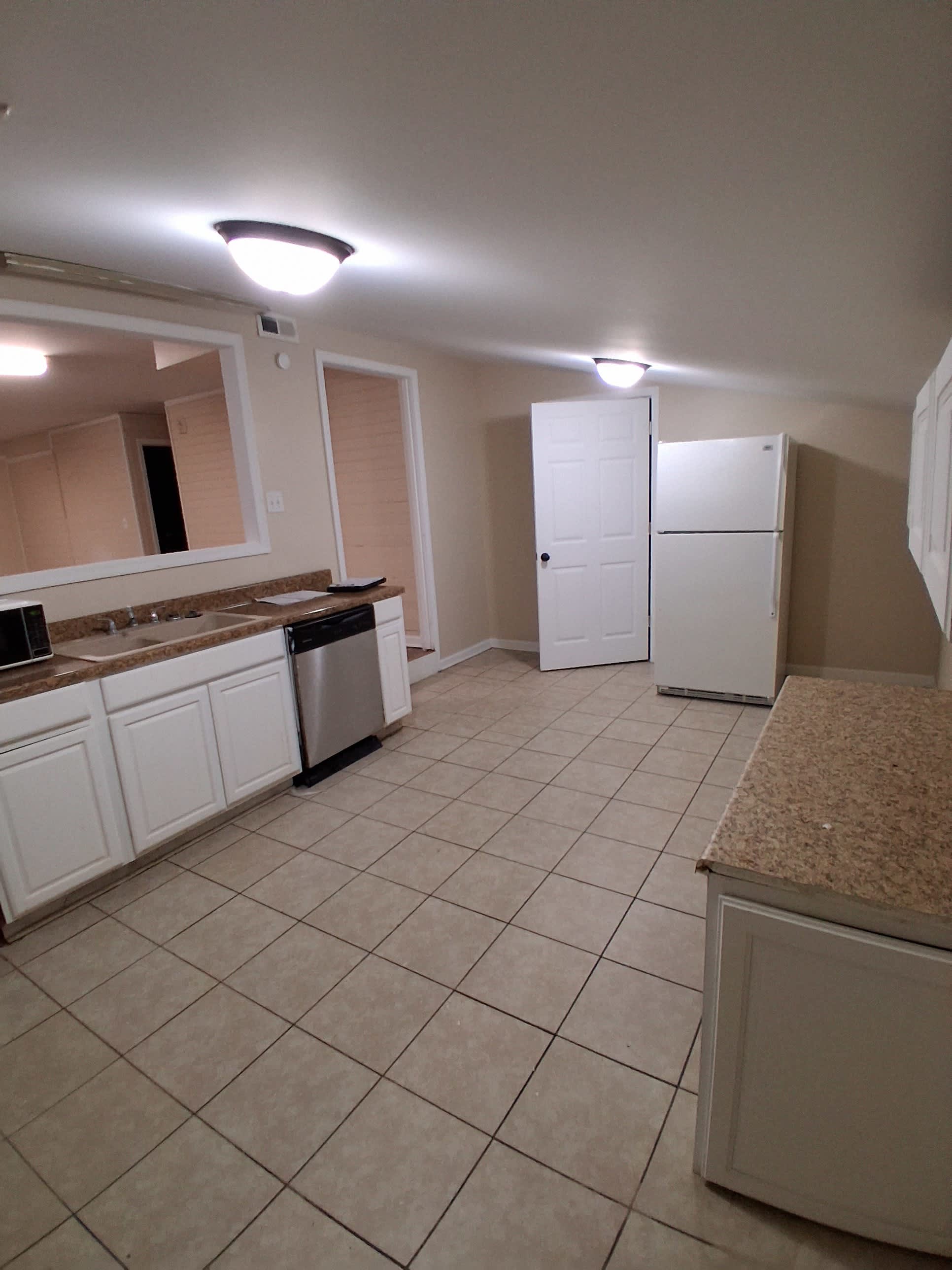 216 South Pecan Street – photo 3