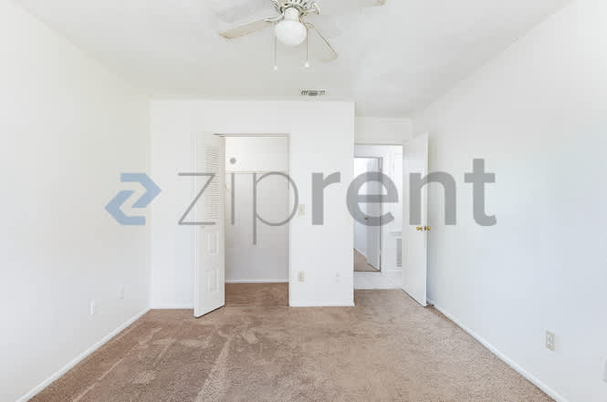 2251 SE Rainier Rd – photo 4