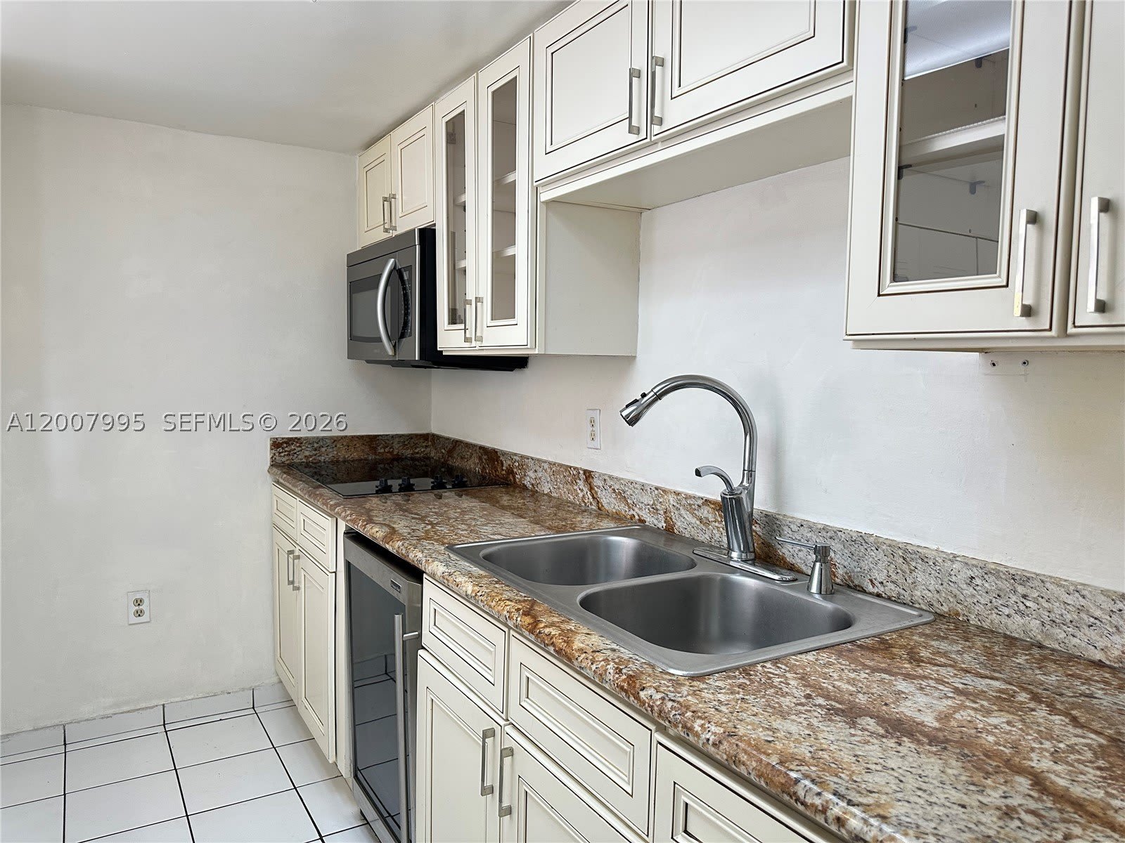802 NW 87th Ave – photo 3