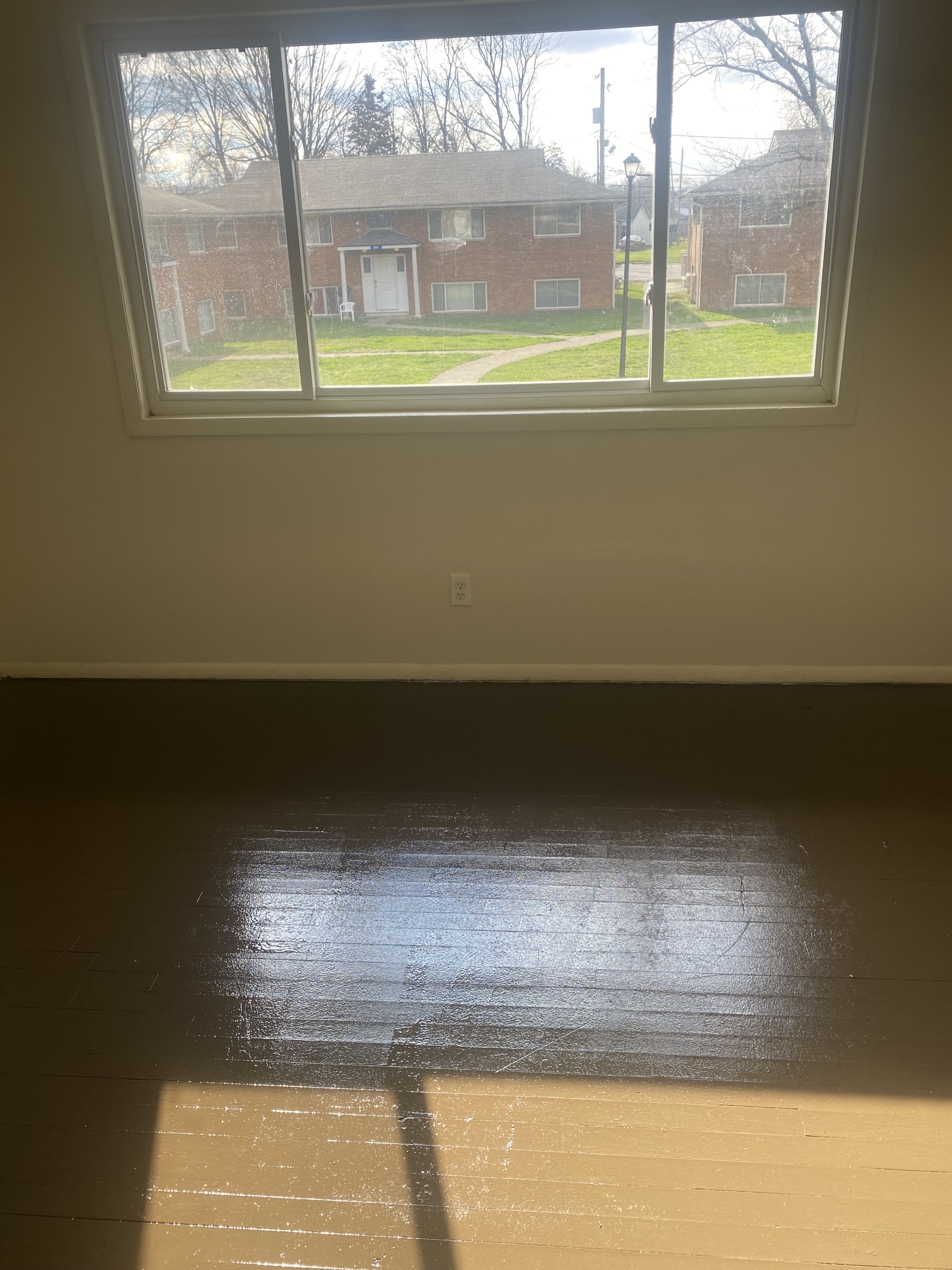 2163 W Mound St Apt B – photo 3