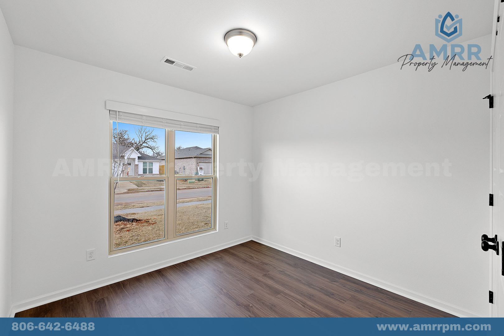 New Beginnings Start with AMRR – Modern 4-Bedroom Comfort in Apple Crossing – photo 3