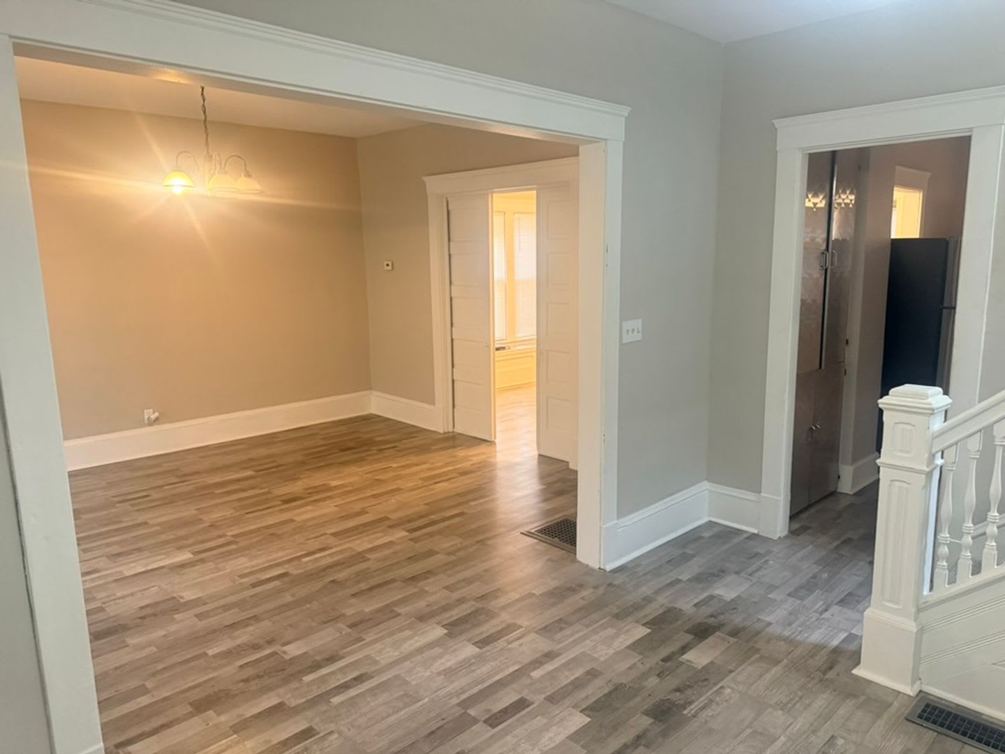 2091 W 100Th Street Cleveland Oh 44102 – photo 4