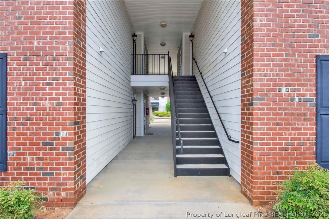 1908 Harcourt Circle – photo 4