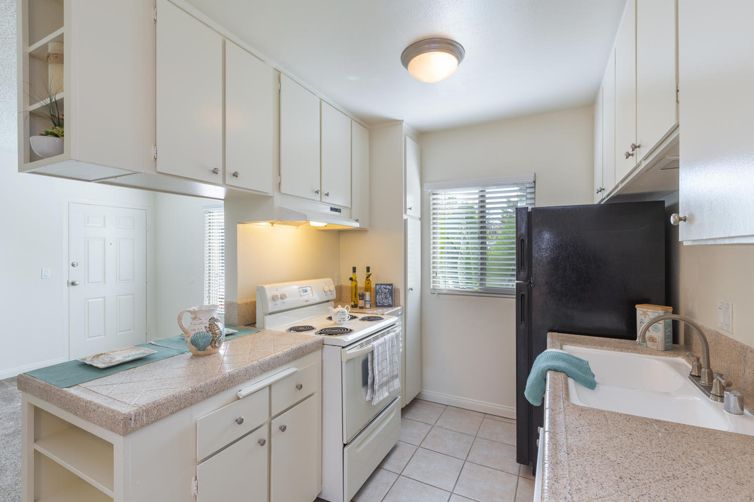 Elán The Plaza Apartments – photo 2