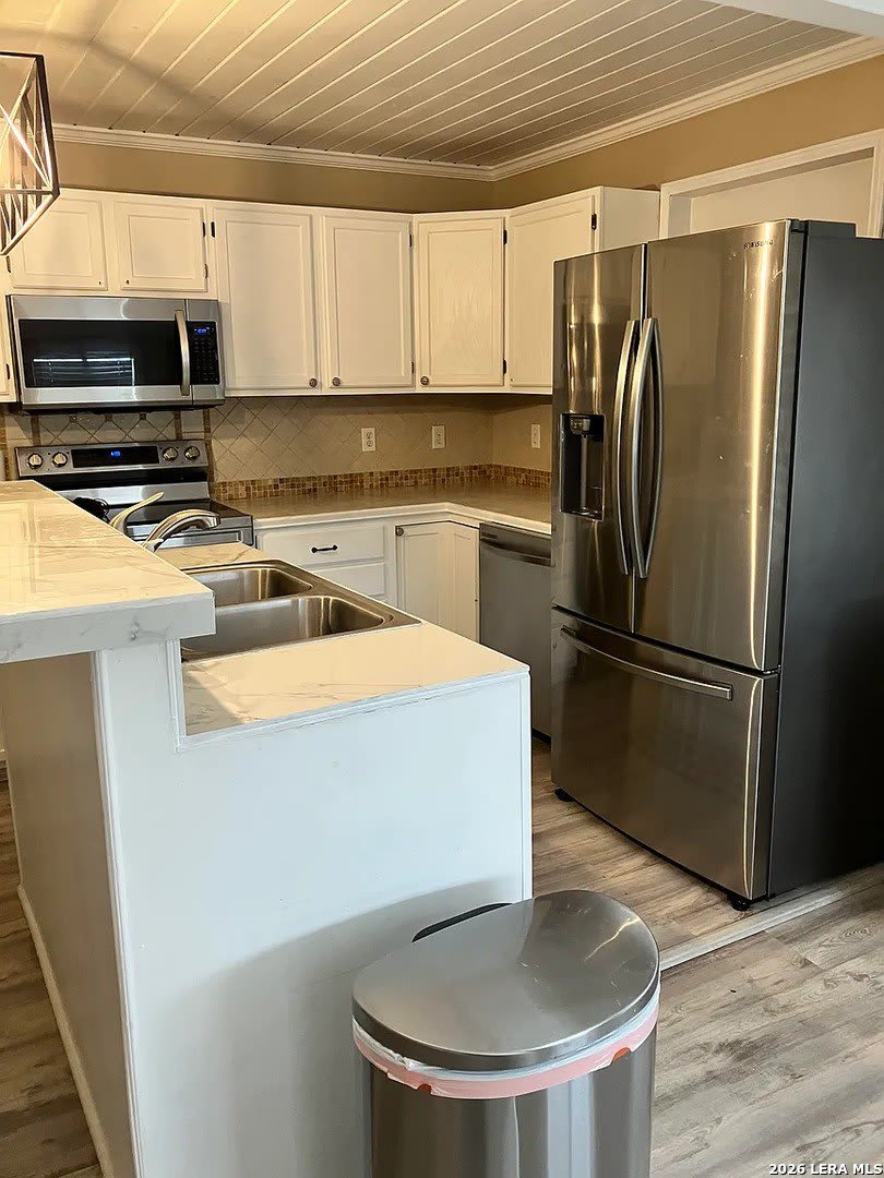 1089 High Point ln – photo 1