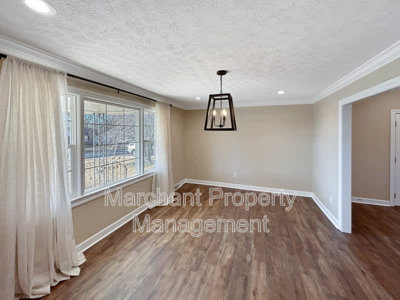 102 Longview Terrace – photo 4
