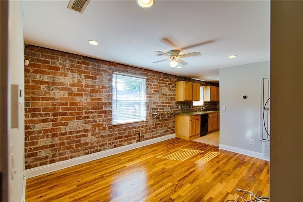 36 Daniel Street Se – photo 4