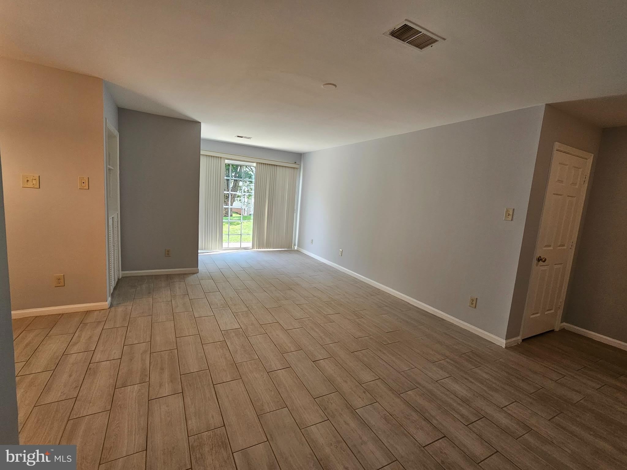 12109 Greenway Court – photo 5