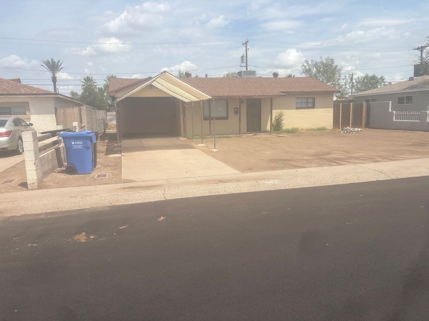 Remodeled three bedroom one bath waiting for you to come home! – photo 2