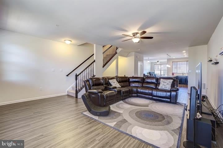 8482 HEDWIG Lane – photo 4