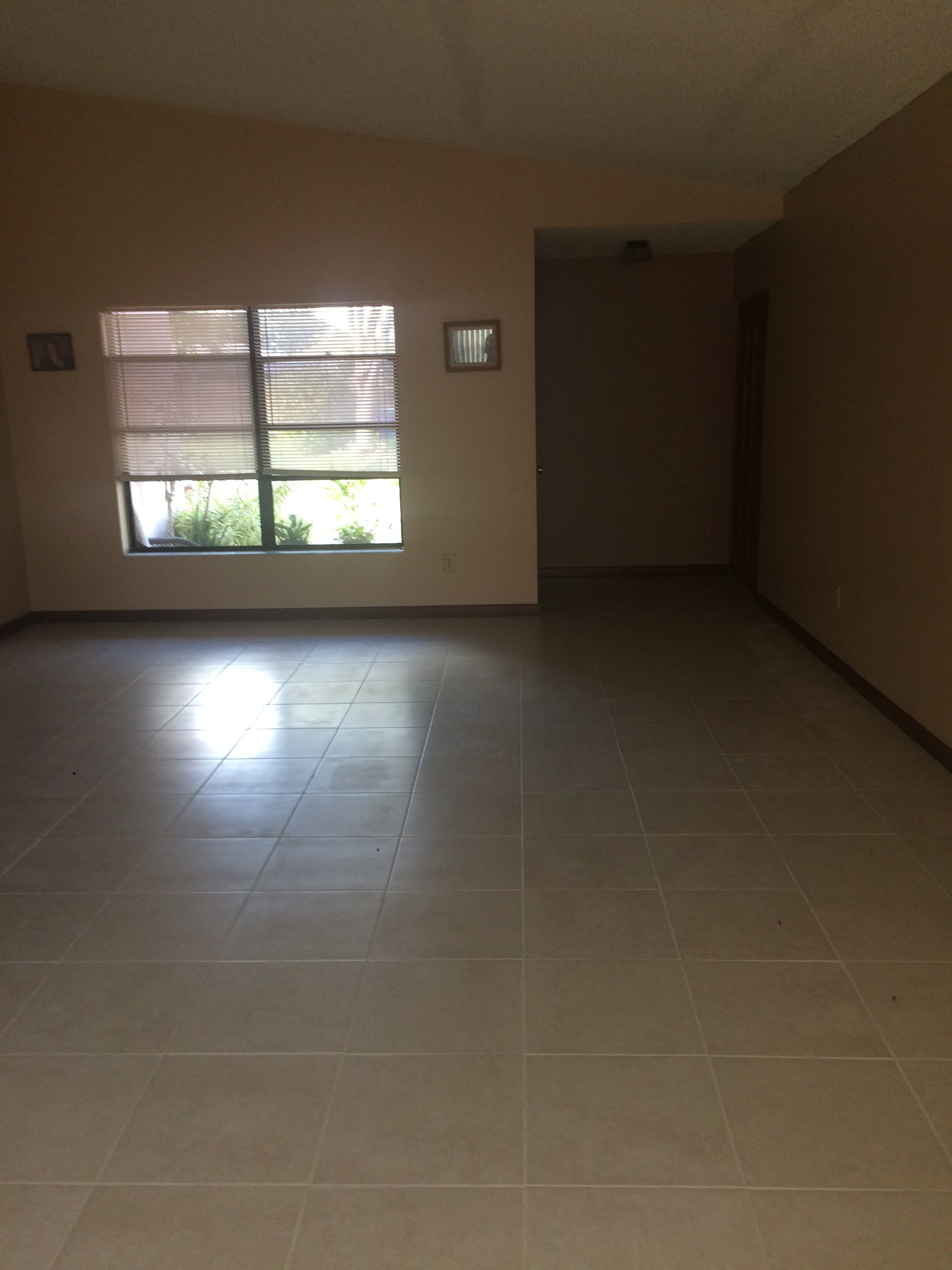 11526 Sw 54th St – photo 2