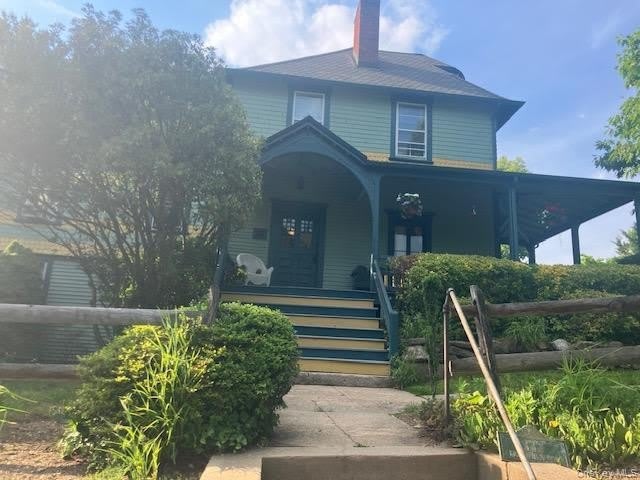 332 Franklin Avenue – photo 1