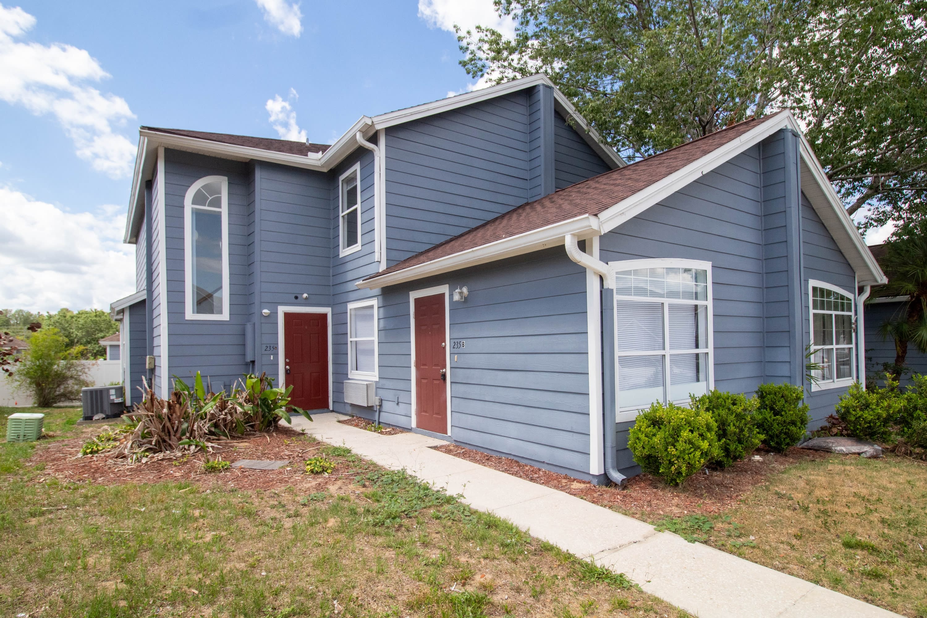 235 Mango Drive – photo 1