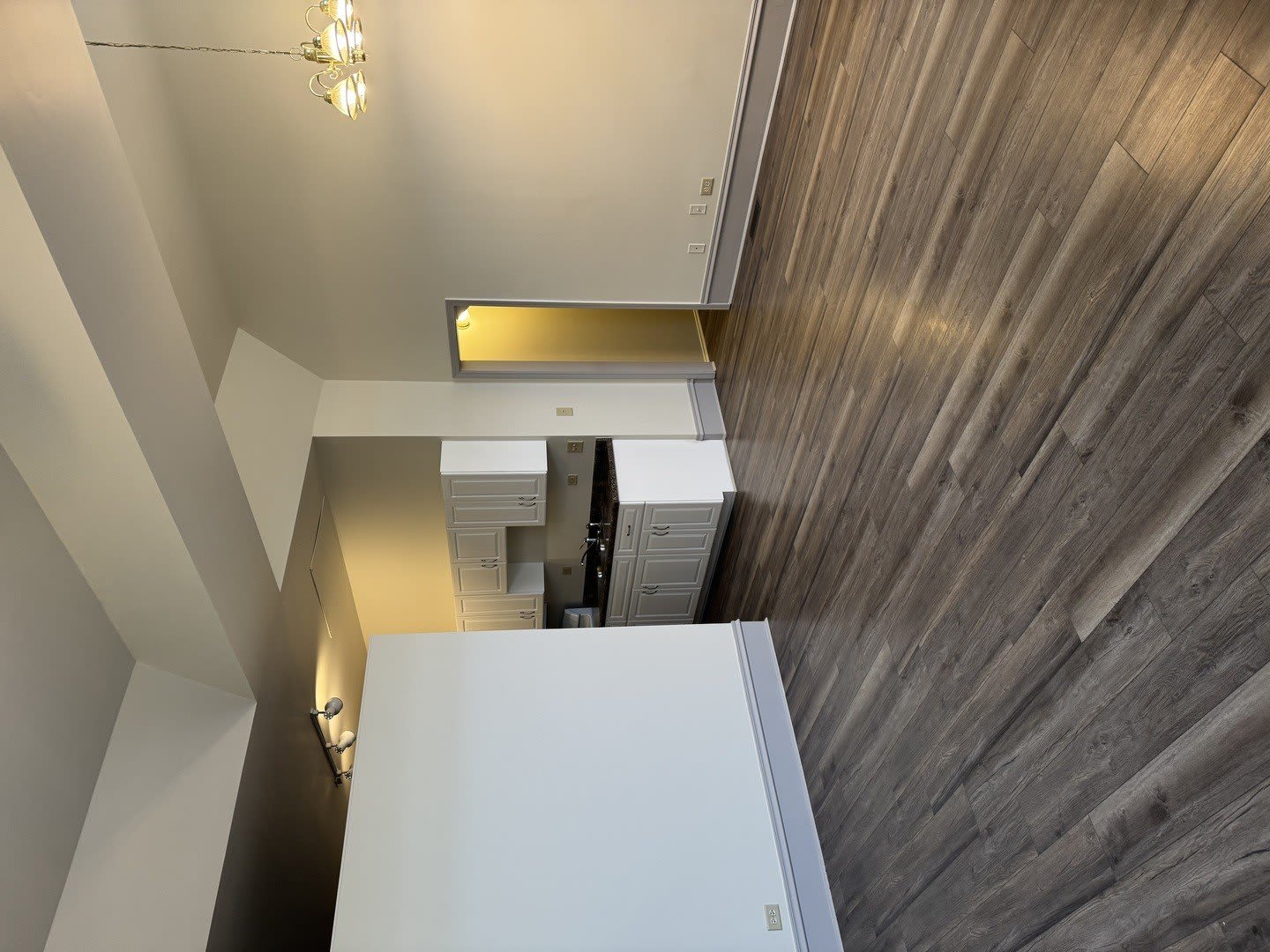 204 E Washington Street – photo 2