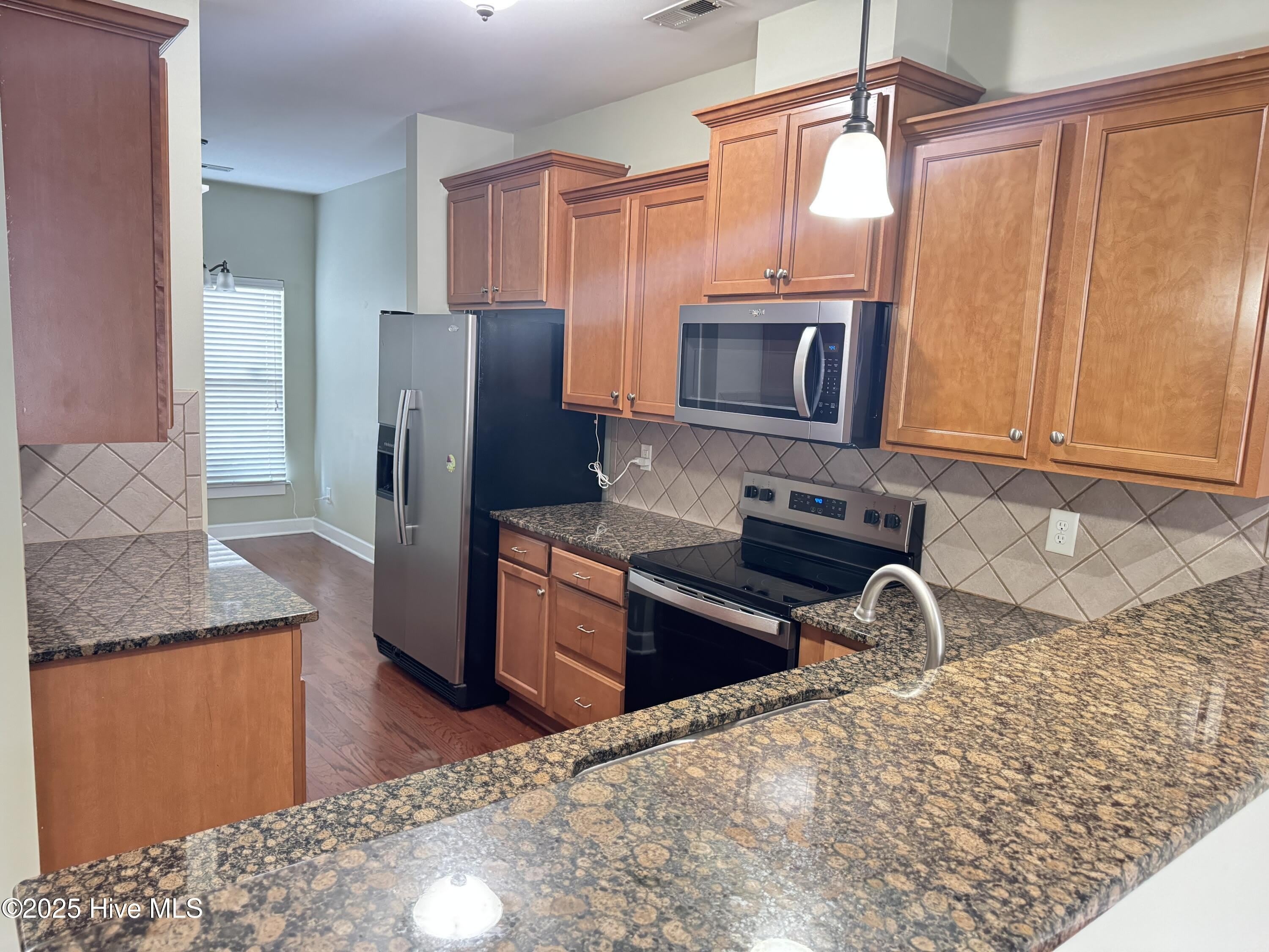 1801 Fox Den Way – photo 3
