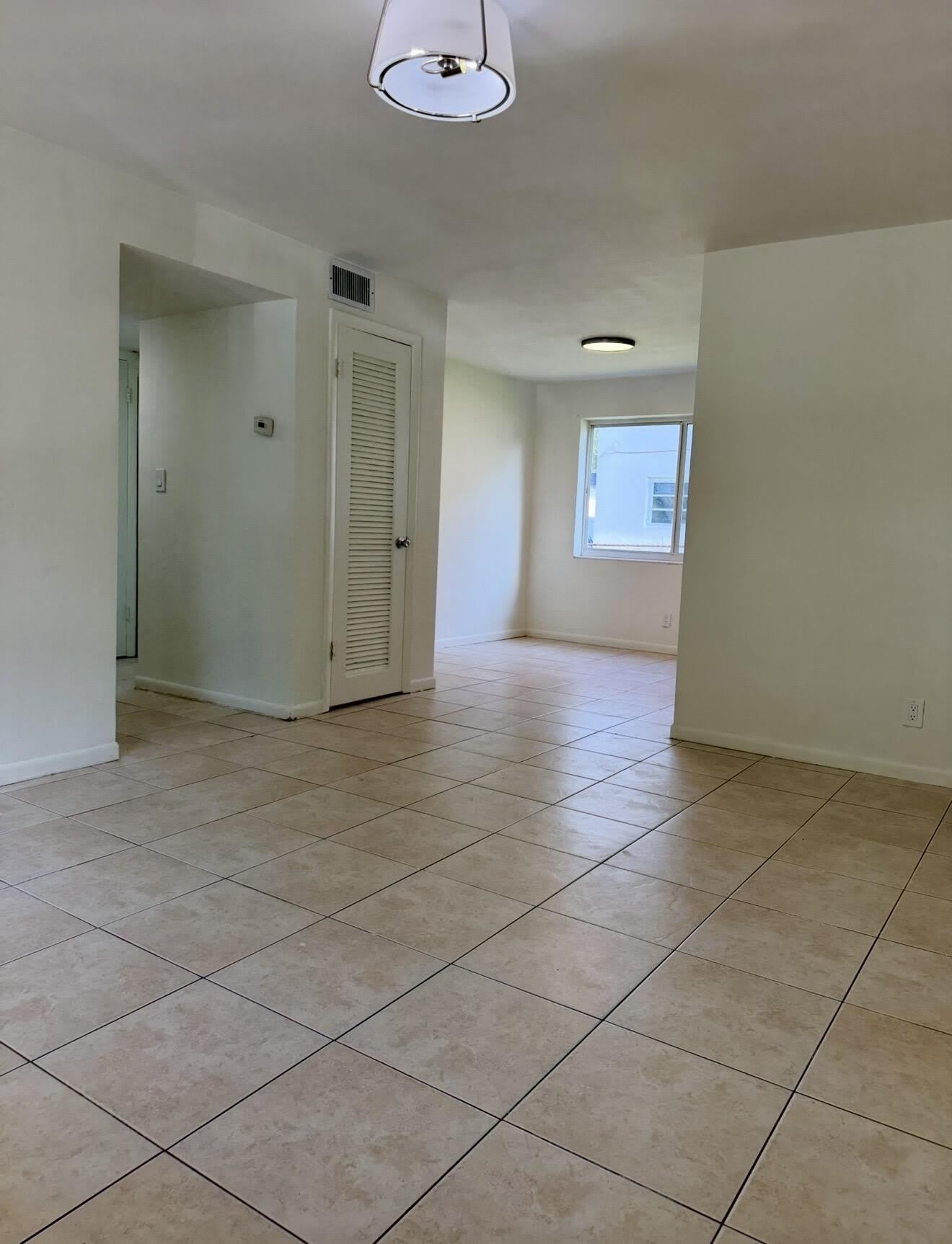 5210 SW 90th Way – photo 3