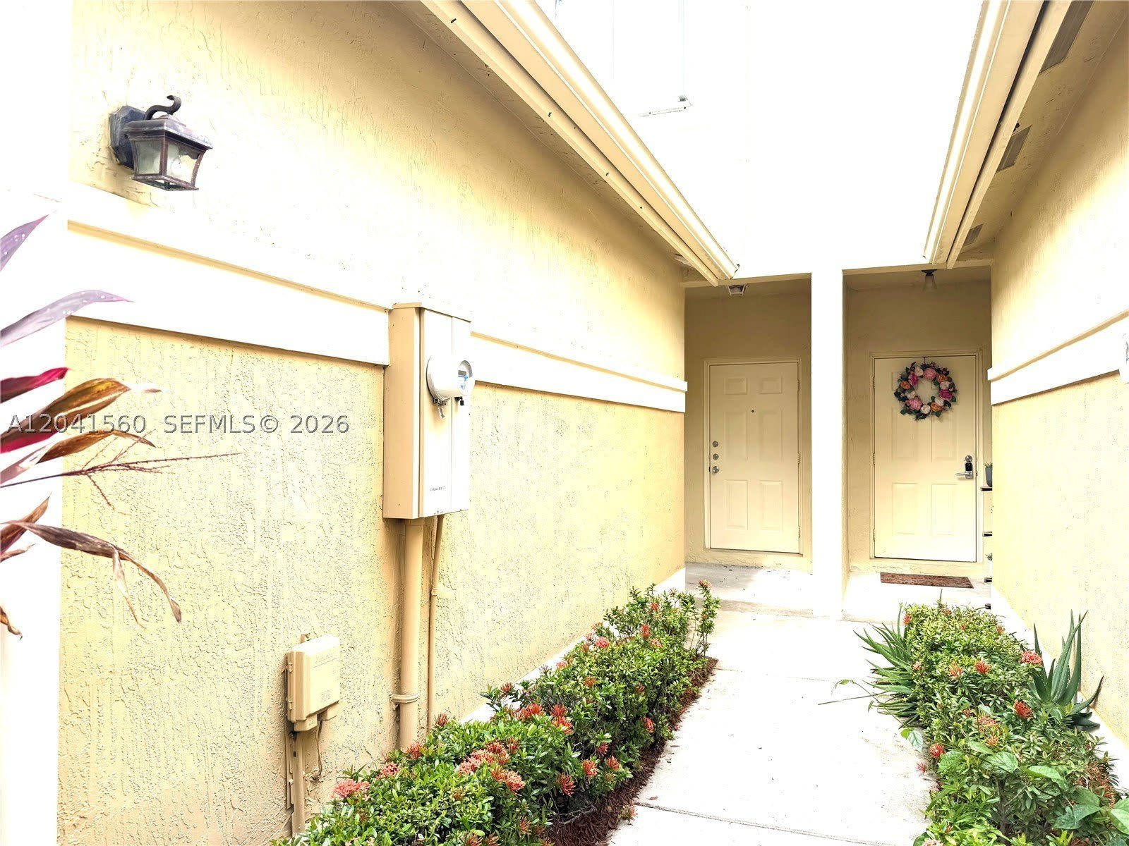 2560 Cordoba Bnd – photo 2