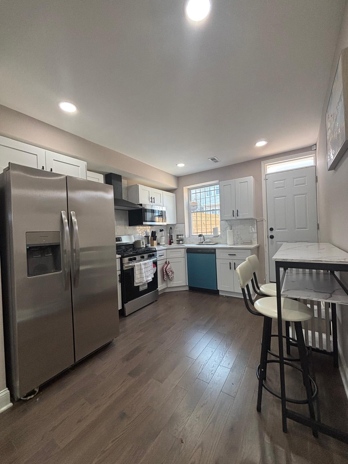 1742 Llewelyn Avenue – photo 5