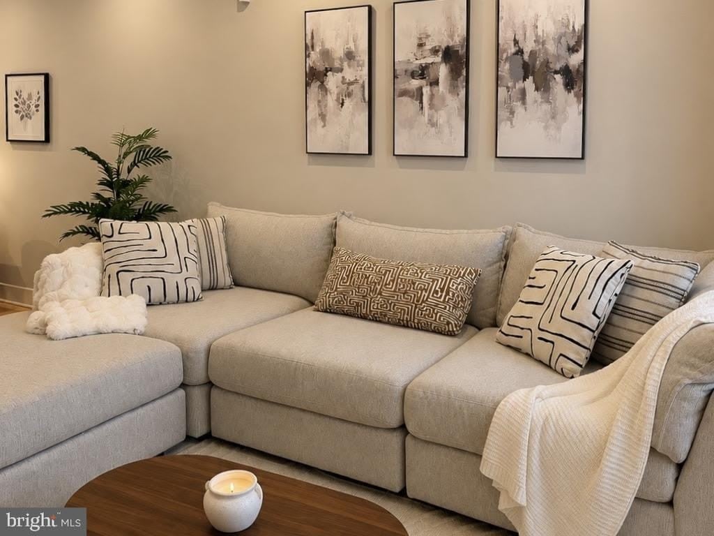 2608 Manton Street – photo 4