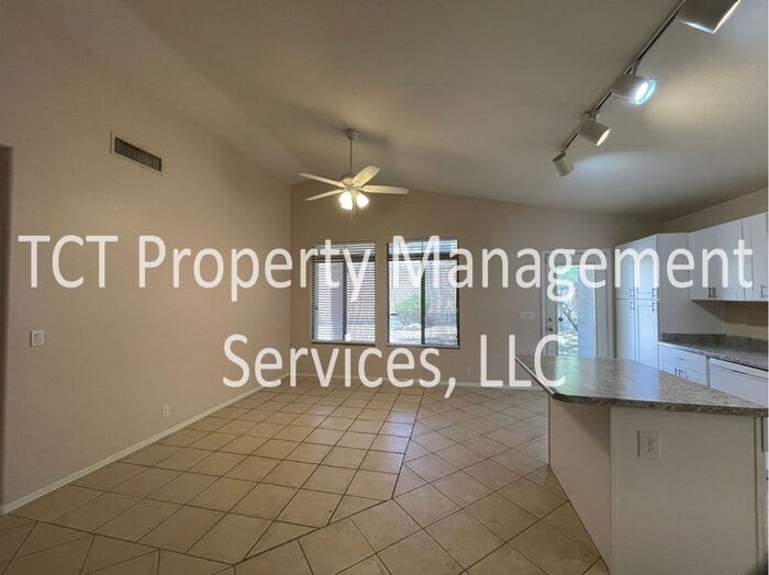 3922 East Agave Road – photo 4
