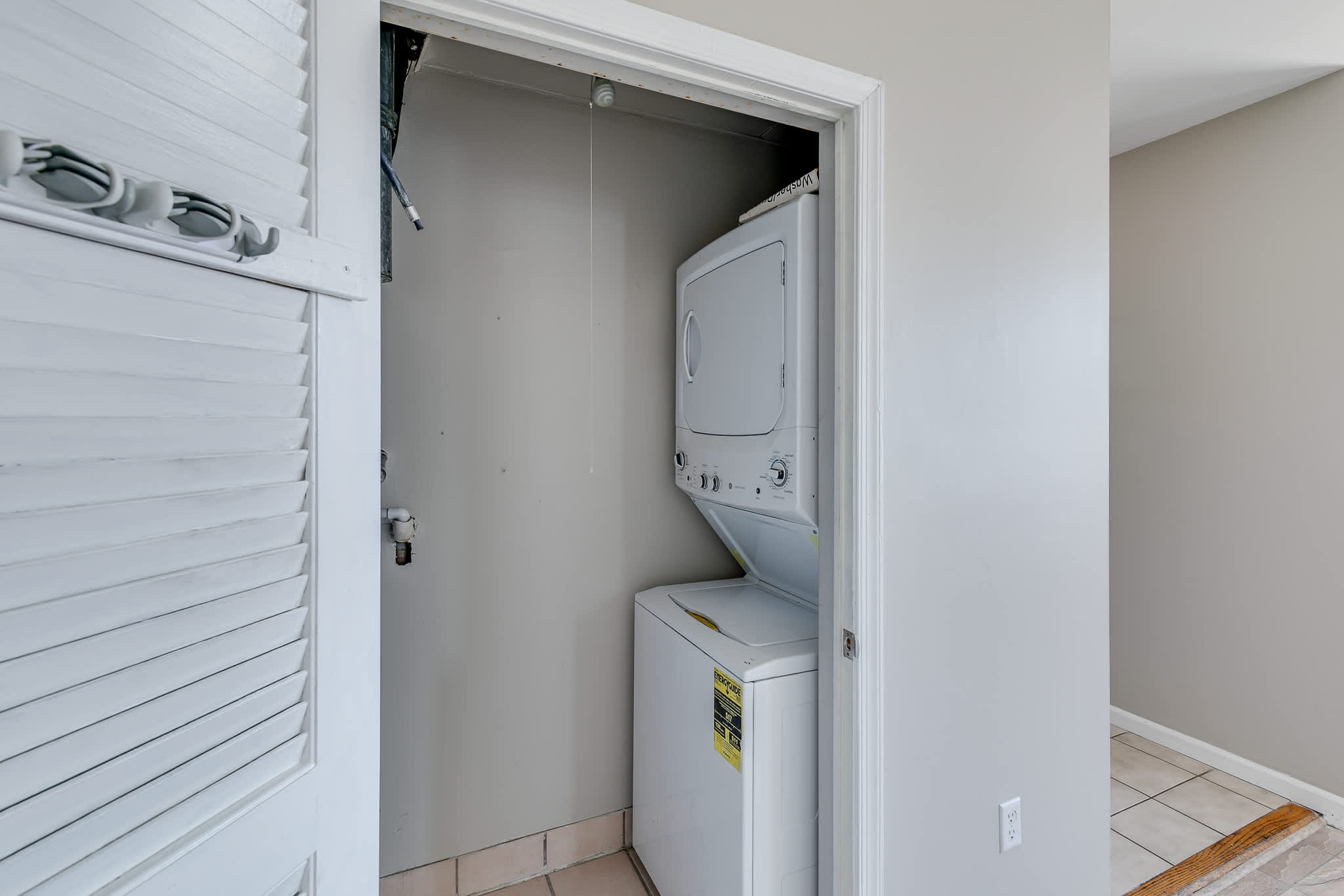 6602 Ridge Avenue – photo 5