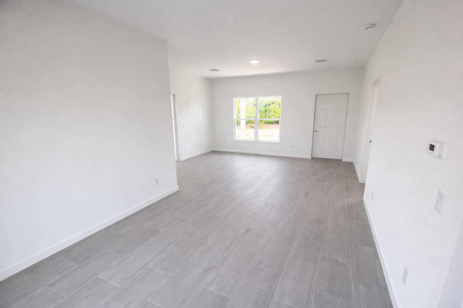 NEW CONSTRUCTION- Modern 3 Bed / 2 Bath Home in E Lehigh Acres – photo 3