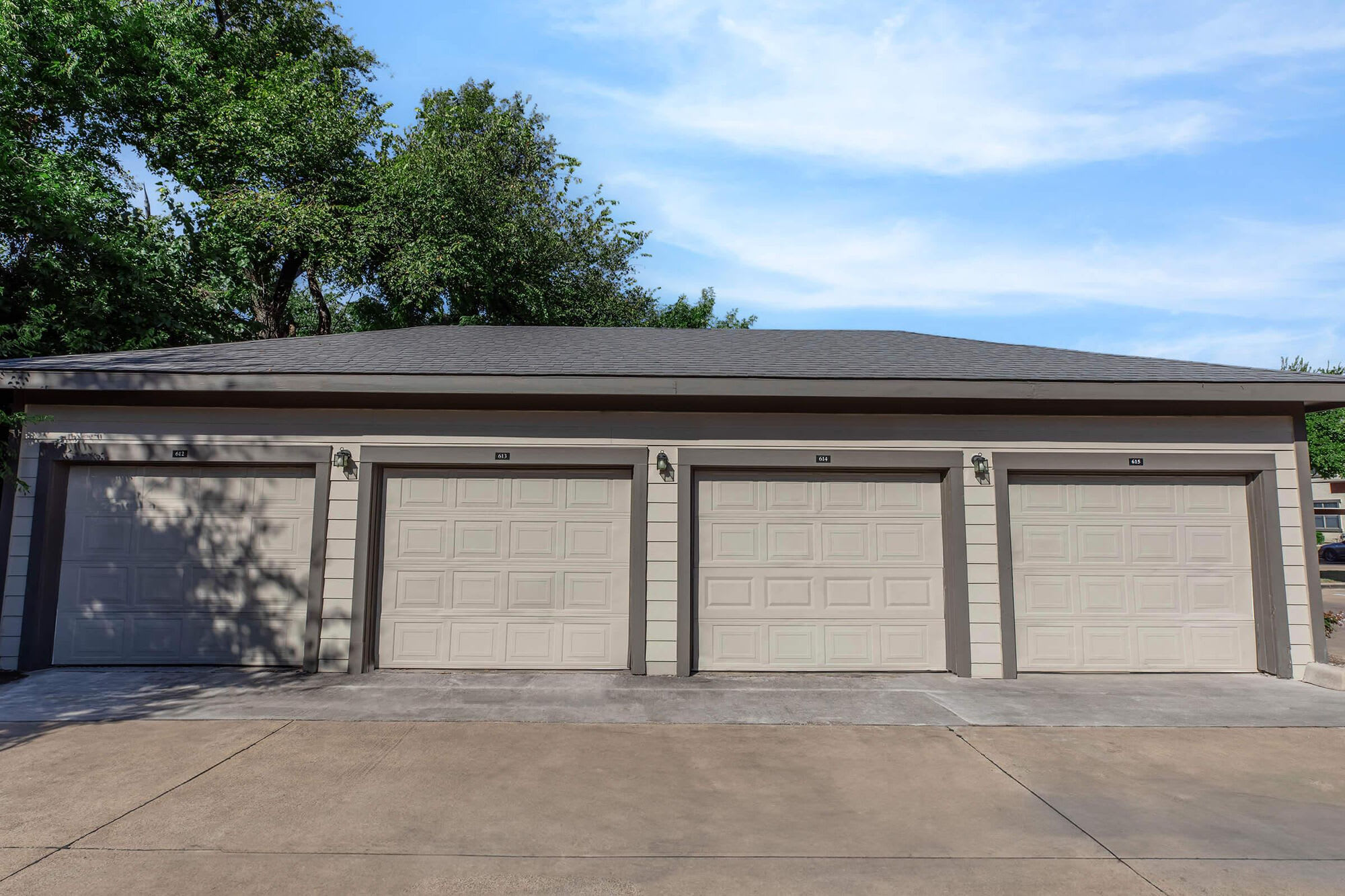 Reese Court Villas – photo 1