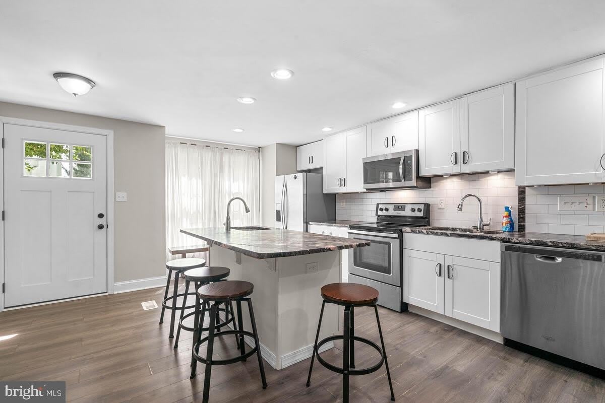 8609 HAWK RUN Terrace – photo 2