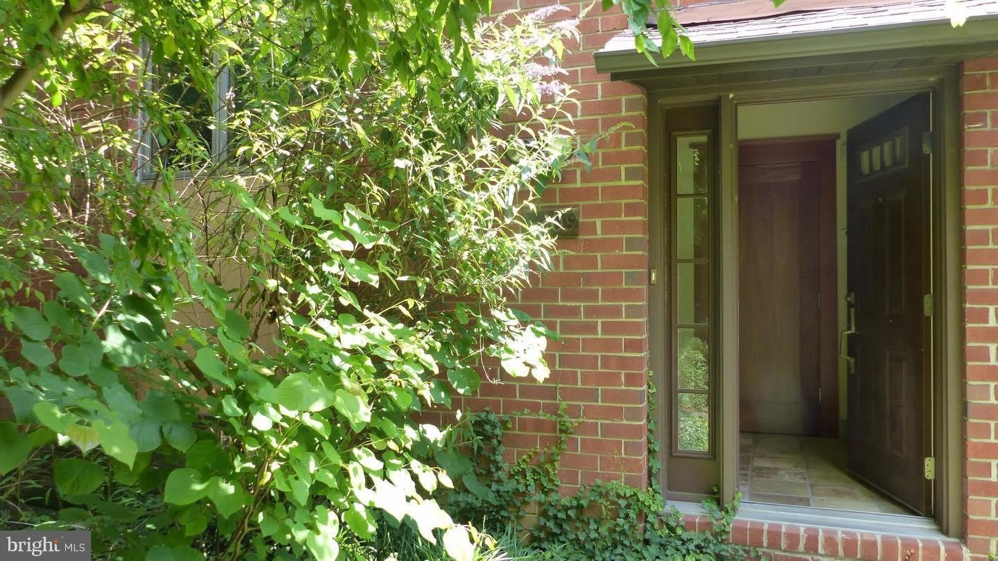 8209 Ruxton Crossing Court – photo 1