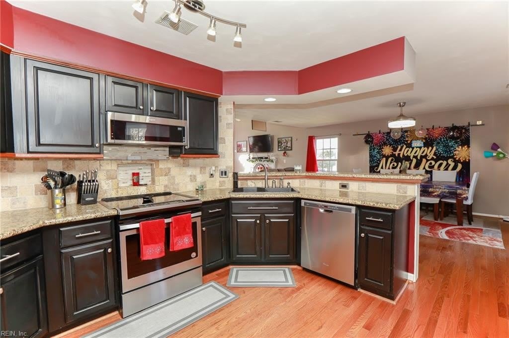 6316 Townsend Place – photo 4