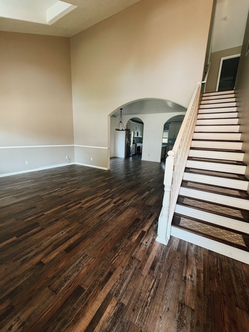 5 Bedroom, 2.5 Bedroom Home – photo 1