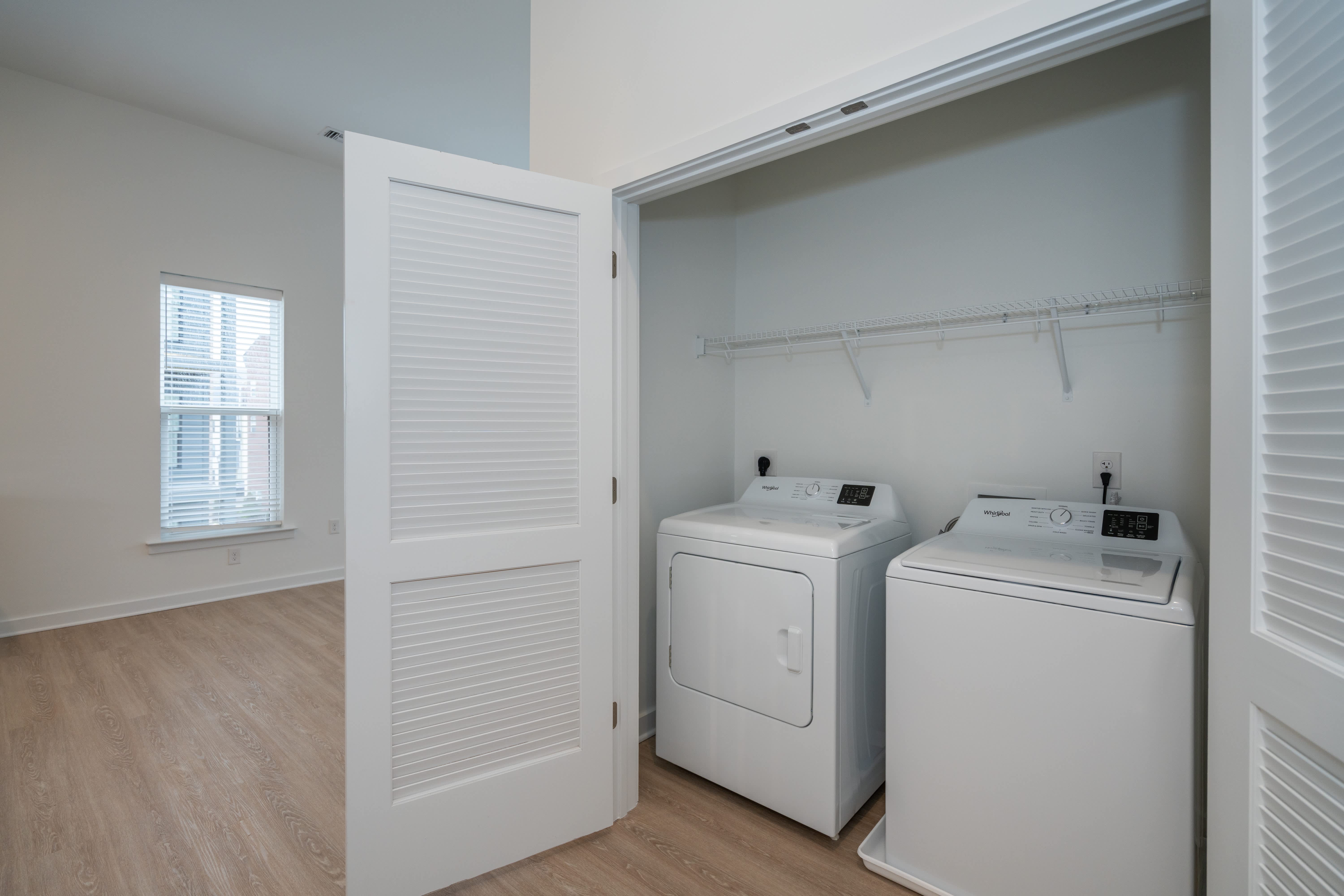 Wrighthaven Square Apartments – photo 1