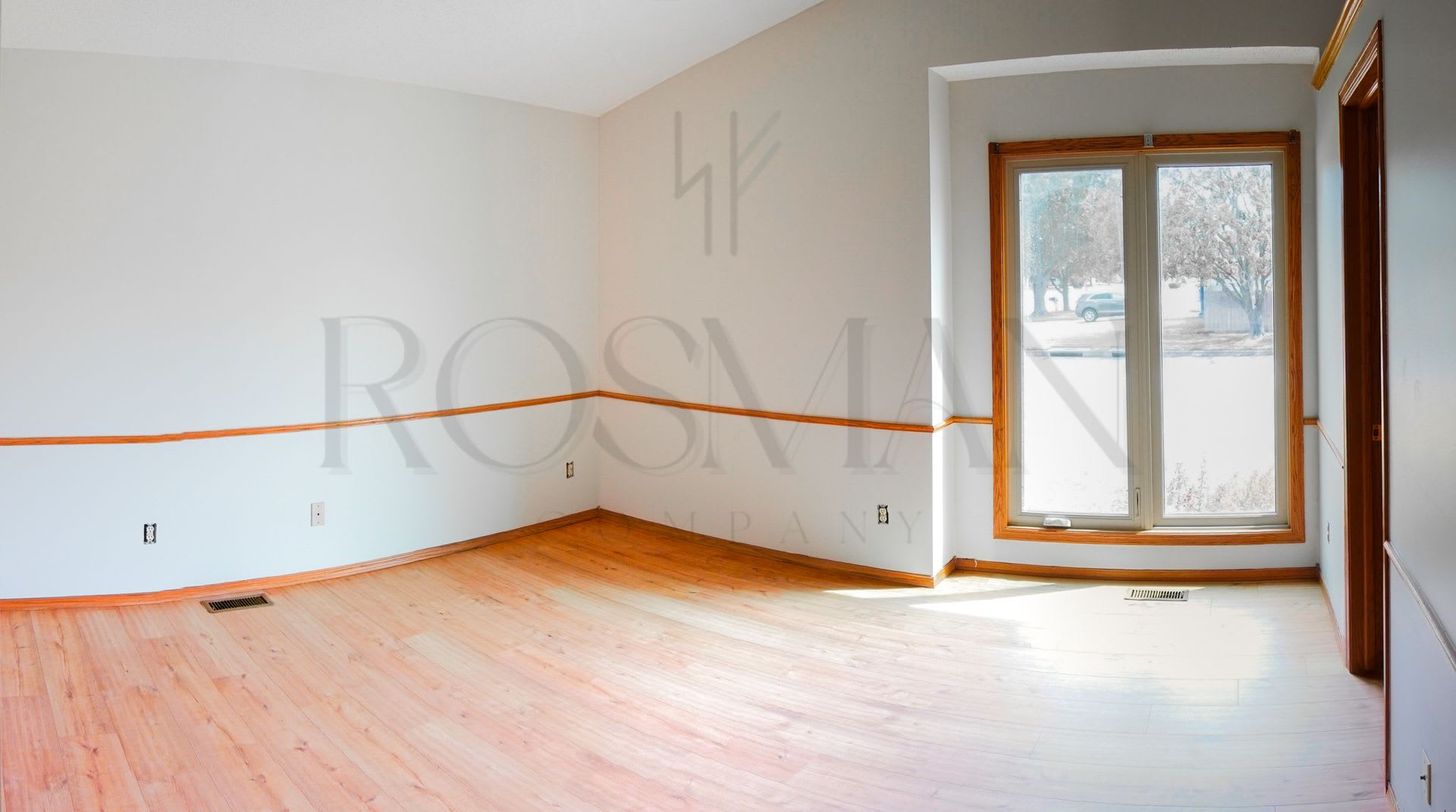 4 Bed 3 Bath w Garage near 21st + Ridge – photo 3