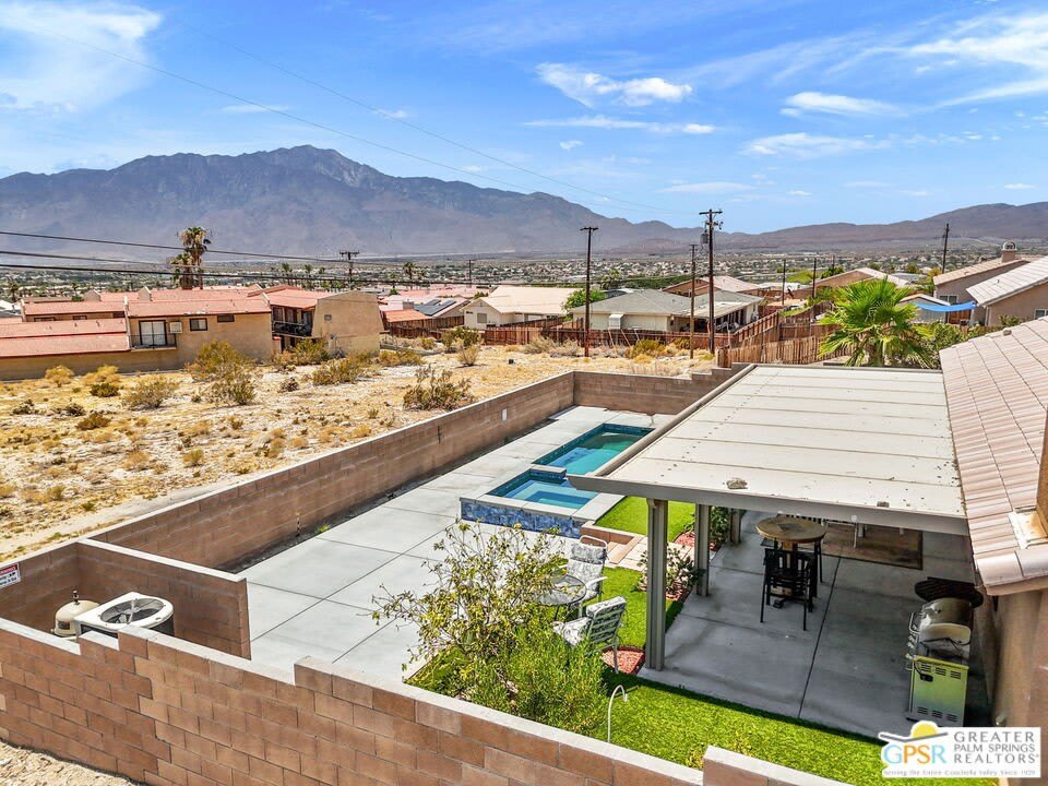 67365 Desert View Ave – photo 4