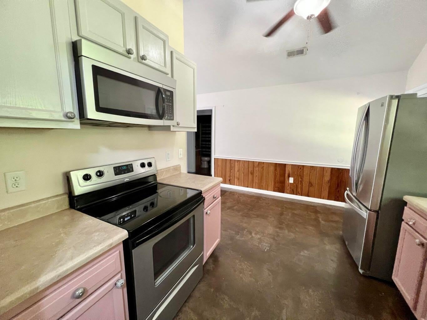897 Pollard Road – photo 2