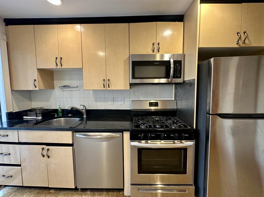1714 Commonwealth Ave. – photo 4