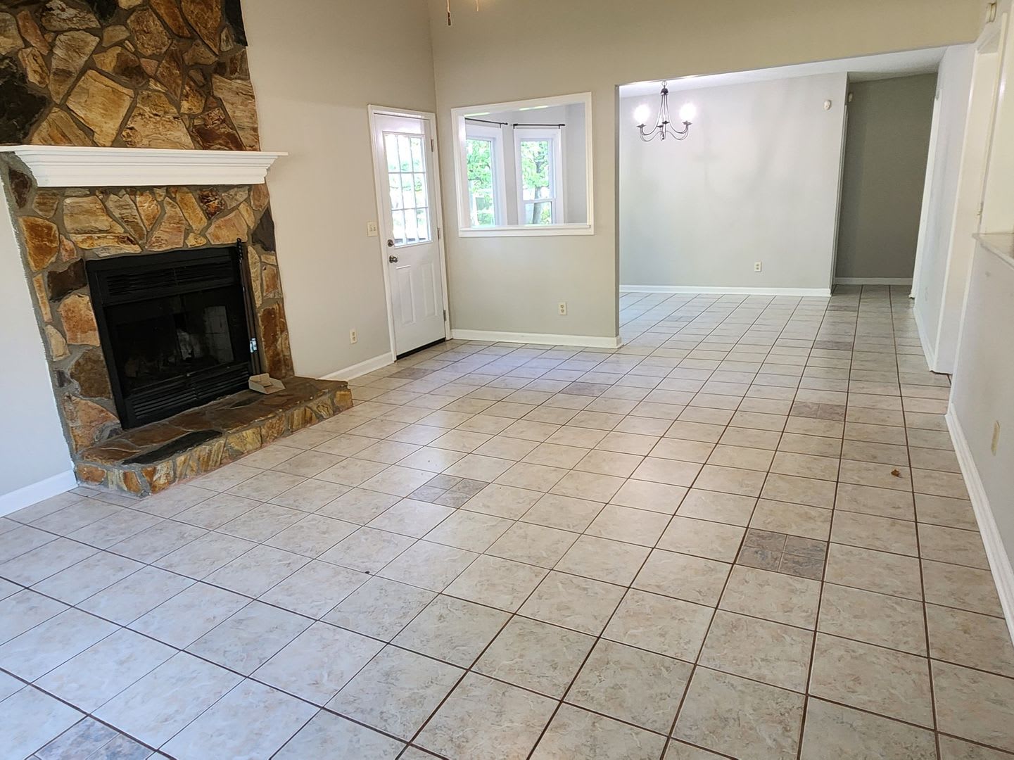 MIDDLE CREEK~909 BRAMBLEWOOD – photo 5